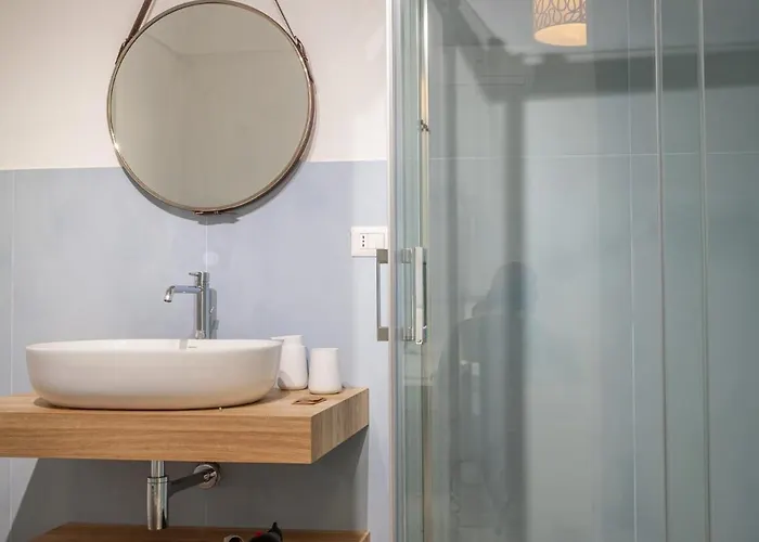 לינה וארוחת בוקר Le Monacelle 3*